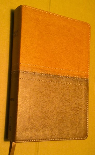 2011 NIV Bible for sale on bookshop.heinventures.ca